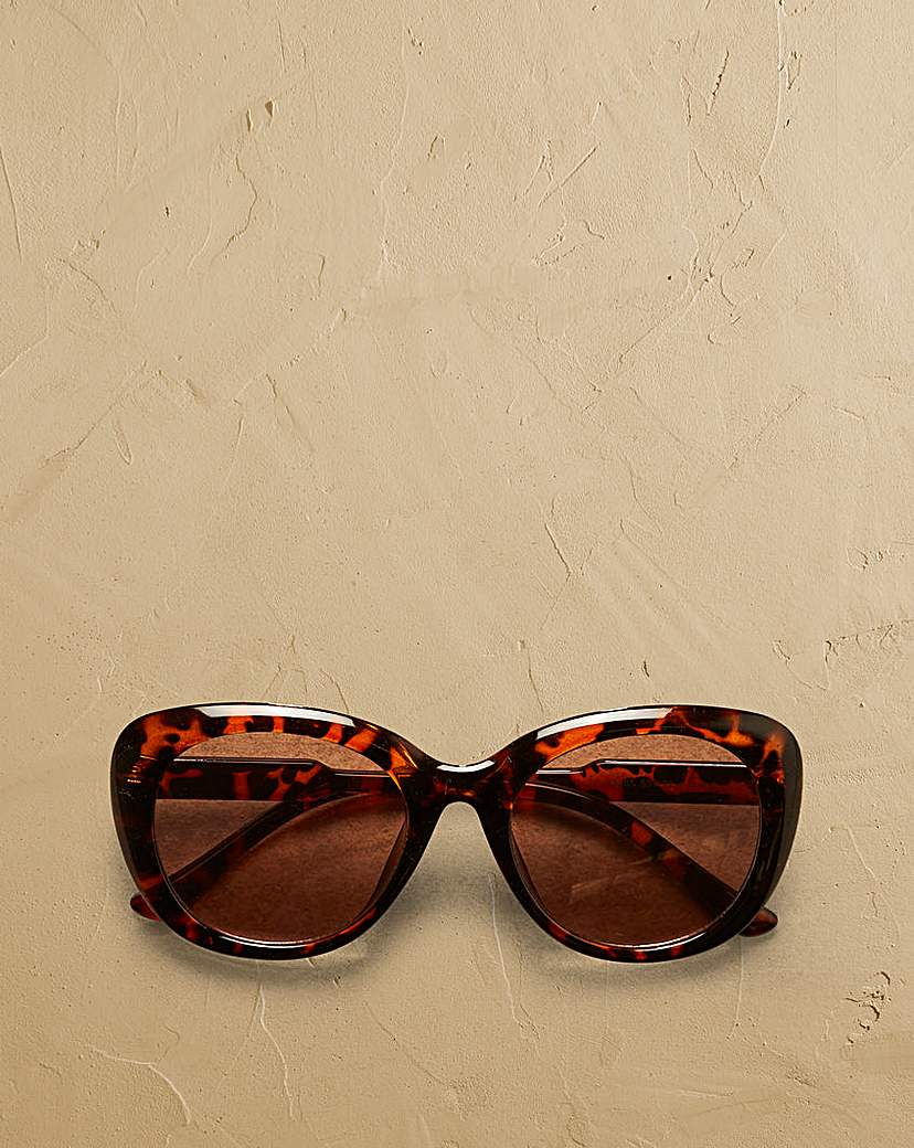 Tortoiseshell Oval Sunglasses