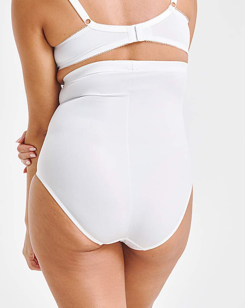 MAGISCULPT Ella Lace Firm Control Briefs