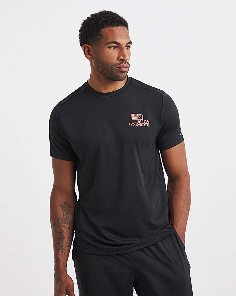 New In - New Balance Graphic Logo Tech T-Shirt