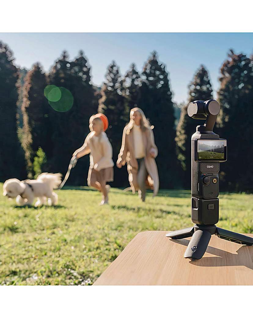 View 5 of DJI Osmo Pocket 3 Creator Combo
