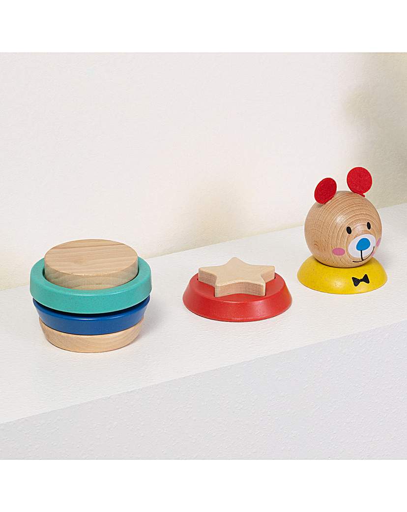Wooden Bear Shape Tower