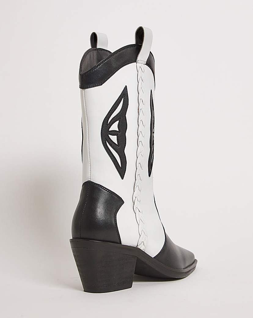 Wing Detail Western Boots Ex Wide