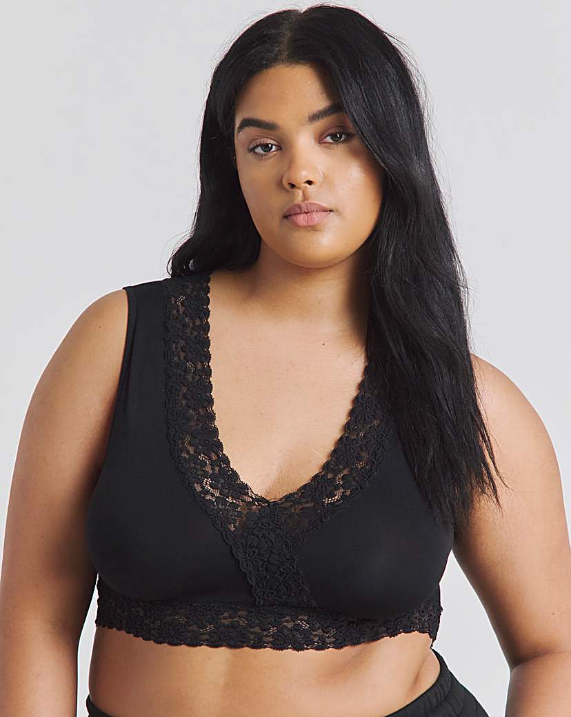 3Pack Lace Trim Blk/Wht/Blu Comfort Tops