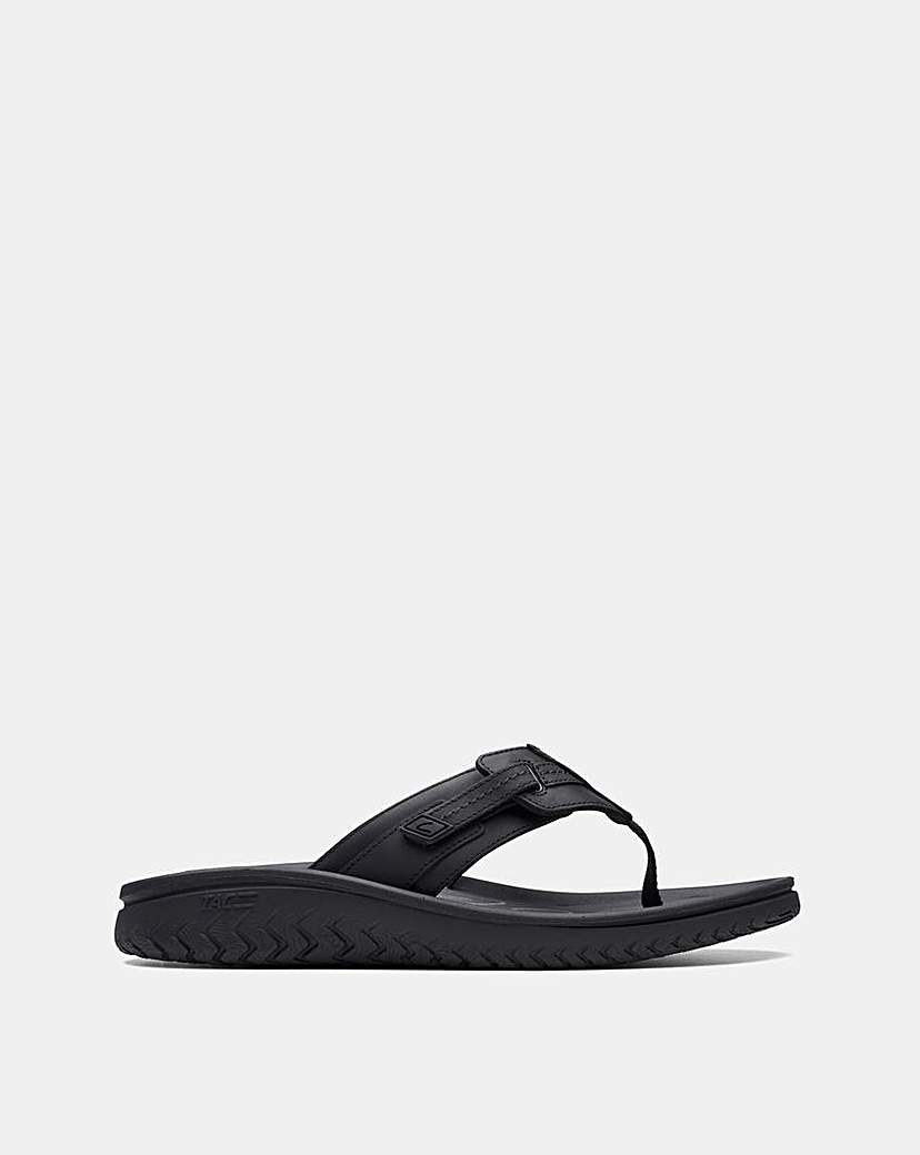 New In - Clarks Wesley Sun Shoe - Black