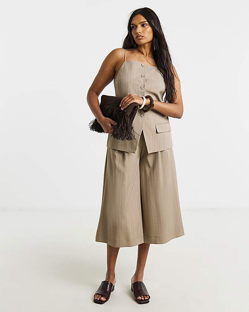 Culotte Trousers with Belt Detail