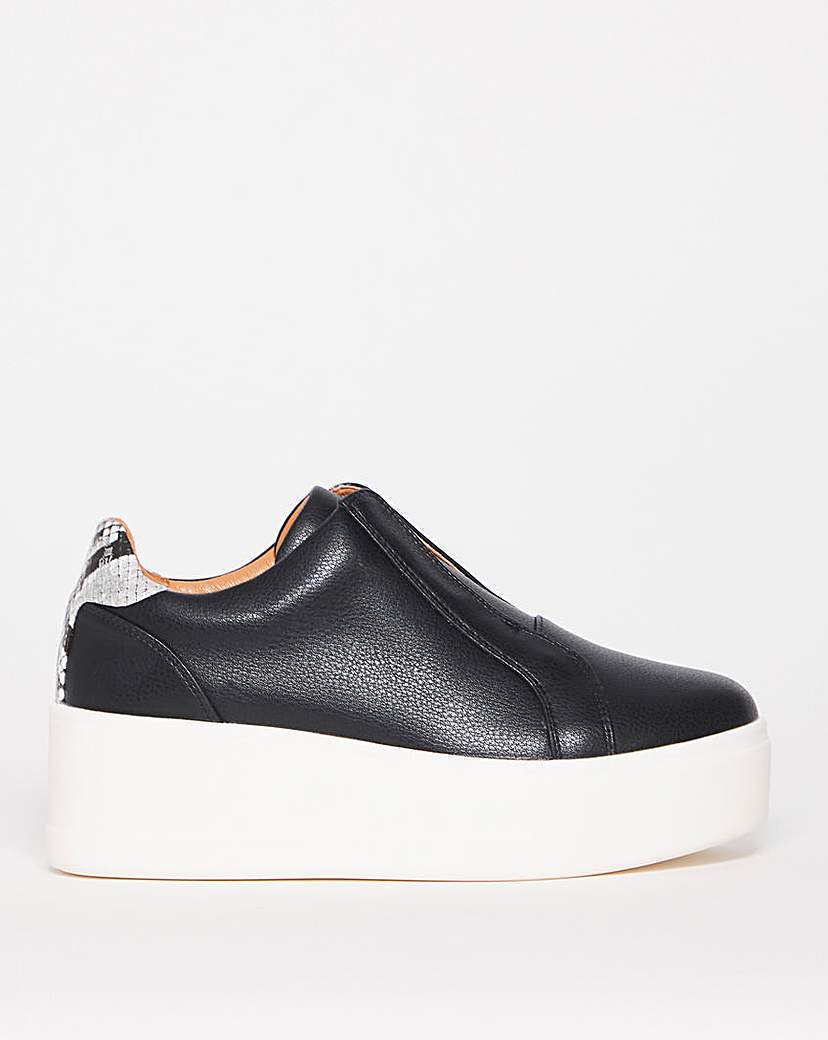 Slip On Flatform Trainer E Fit