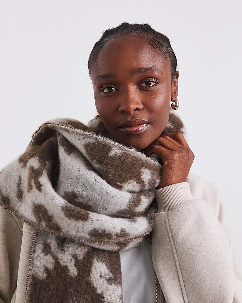 New In - Cow Print Blanket Scarf
