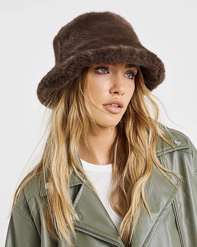 New In - Faux Fur Bucket Hat