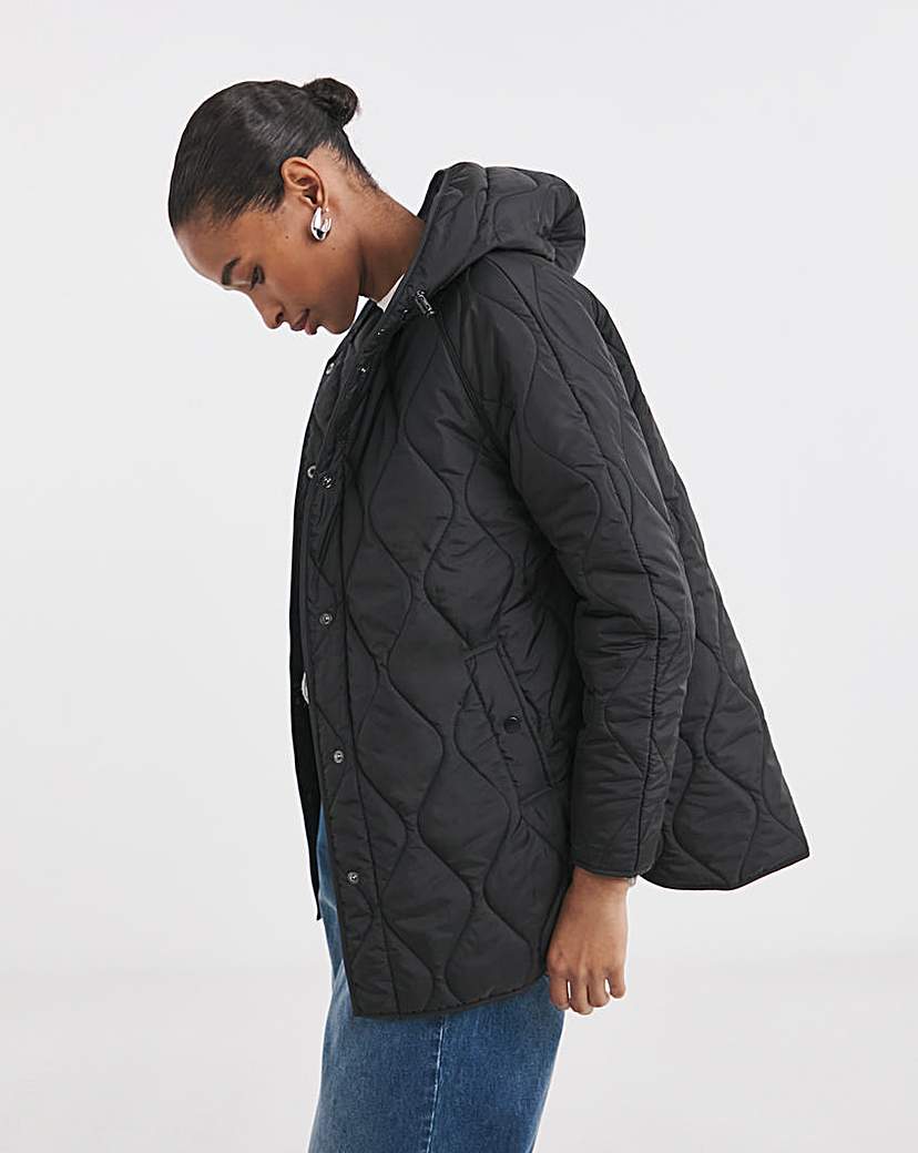 New In - Black Short Quilted Jacket