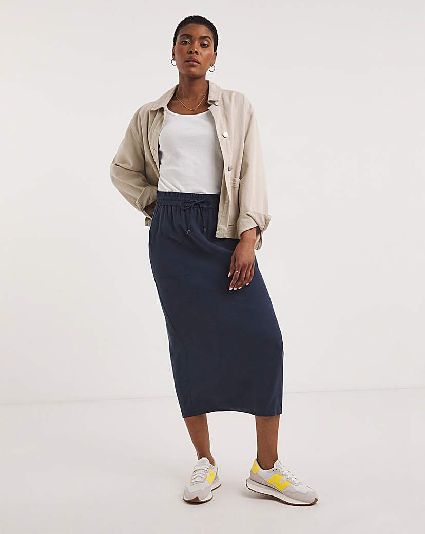 Super Soft Pull On Cargo Skirt