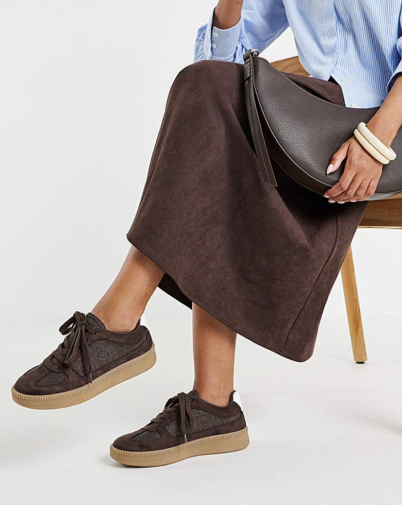 Chunky Retro Trainer EEE Fit