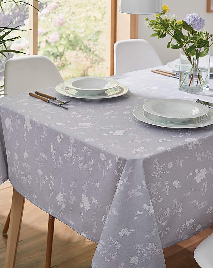 Meadowsweet Floral Table Cloth