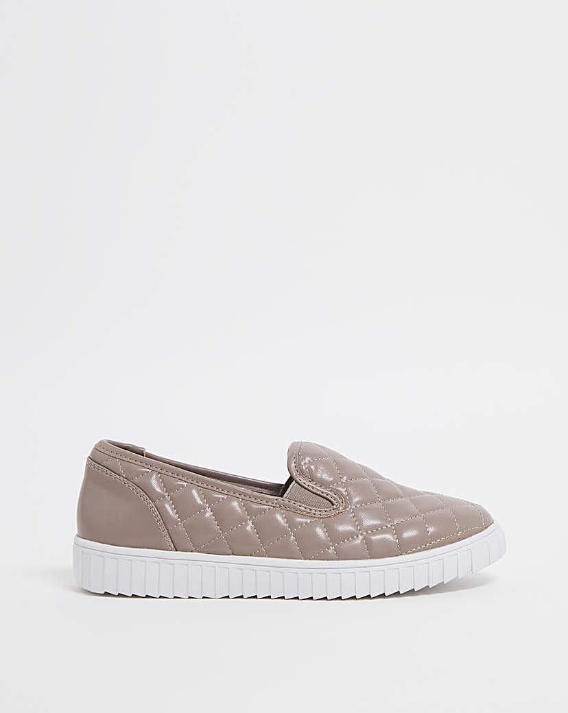 Cushion Walk Quilted Trainer EEE Fit