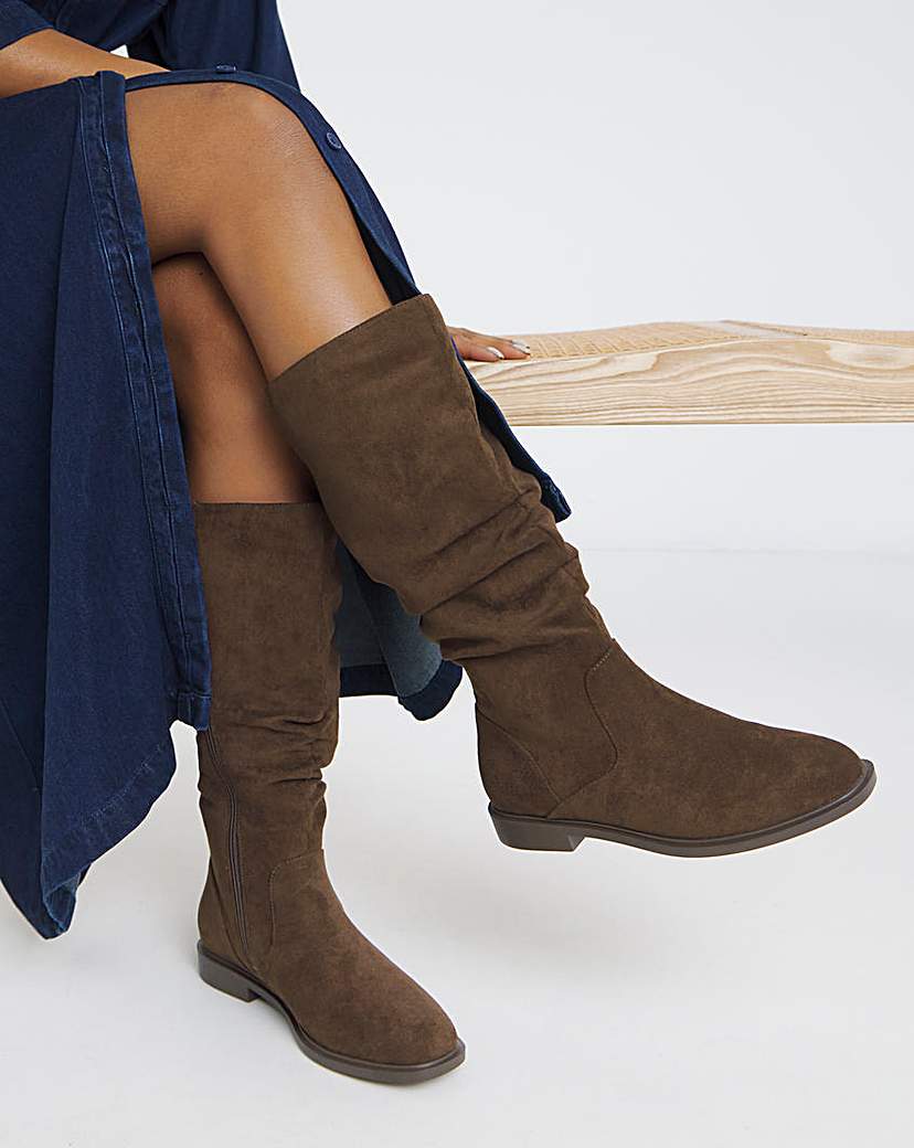 New In - Knee High Ruched Boot D Std