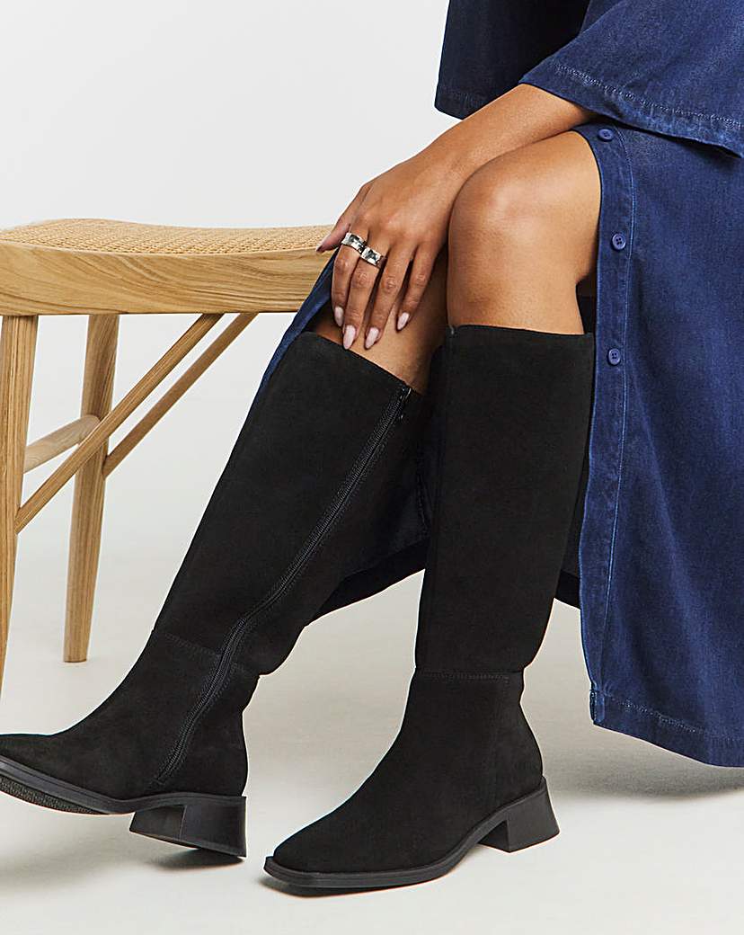 New In - Low Block Heel Knee High Boot Ex Wide SC