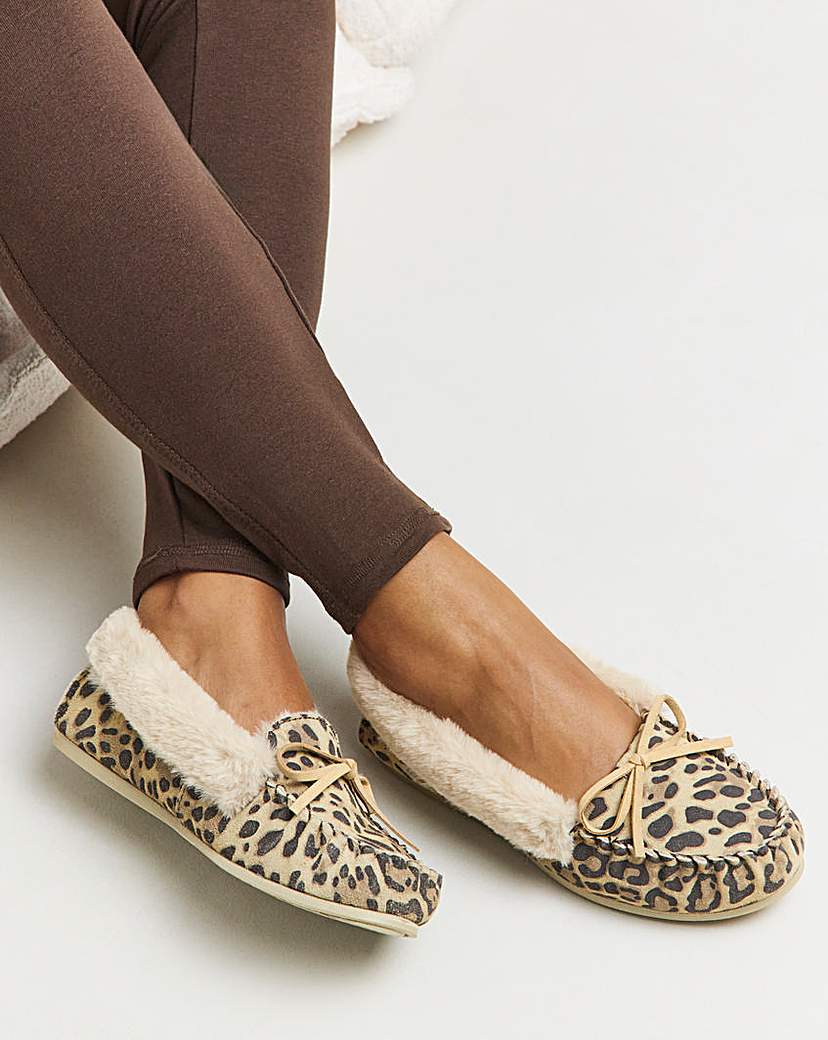 Moccasin Slippers EEE Fit