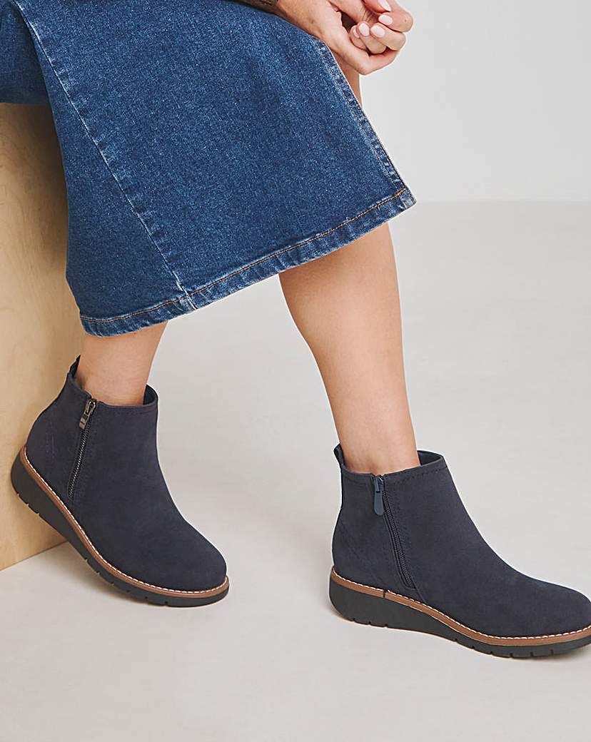 Classic Low Wedge Chelsea Boots Wide Fit