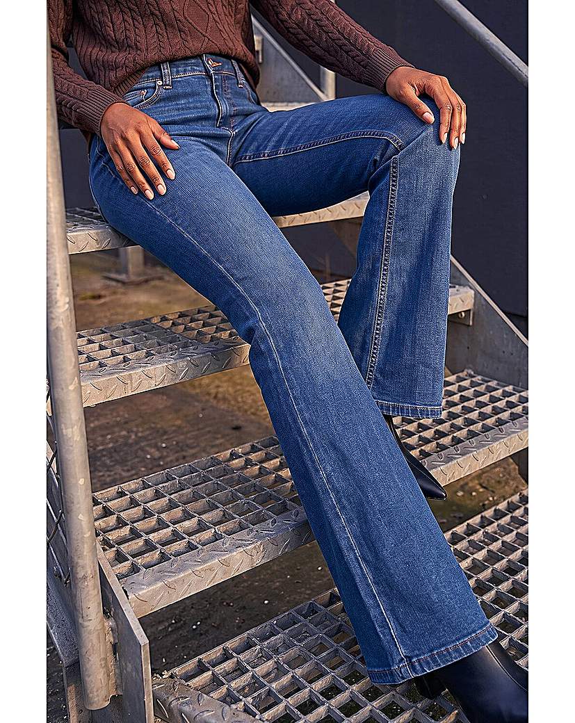 Roman Petite Bootcut Stretch Jeans