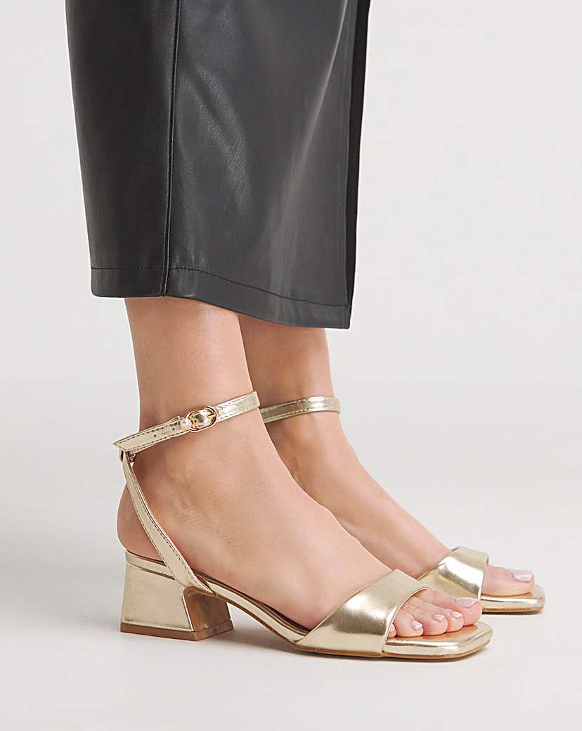 Barely There Low Block Heel Ex Wide