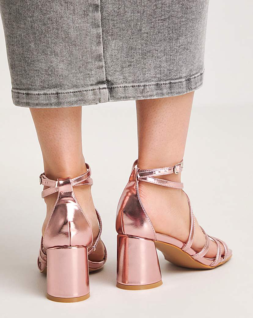 Cross Over Front Heeled Sandal Ex Wide