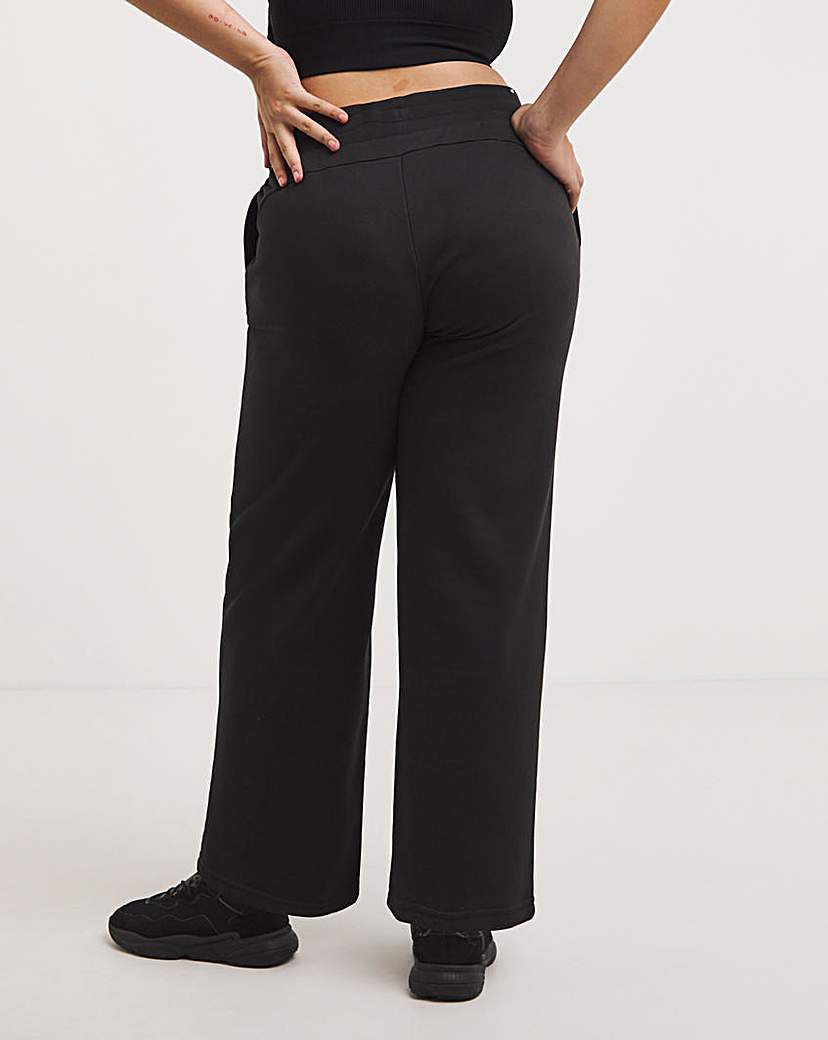 PUMA Essentials Straight Leg Pants