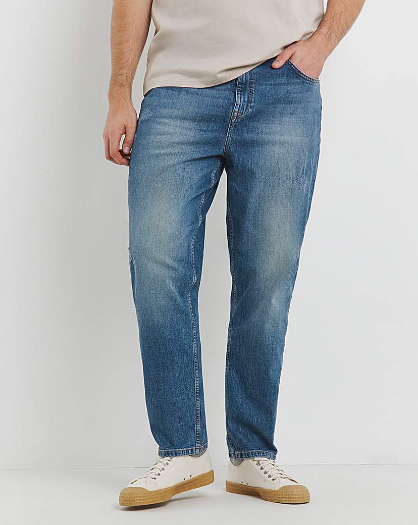 Loose Tapered Fit Jean