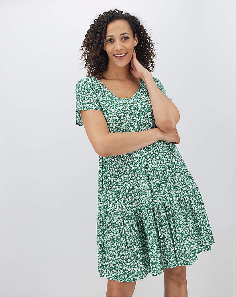 Floral Crinkle Tiered Smock Dress