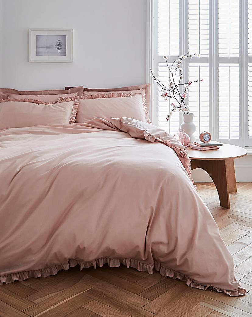 Ruffled Edge Duvet Set