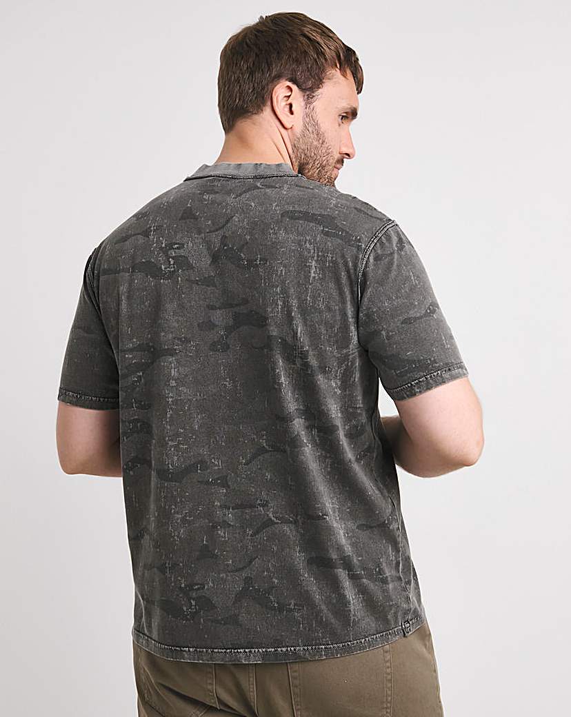 Relaxed Fit Camo Graphic T-Shirt
