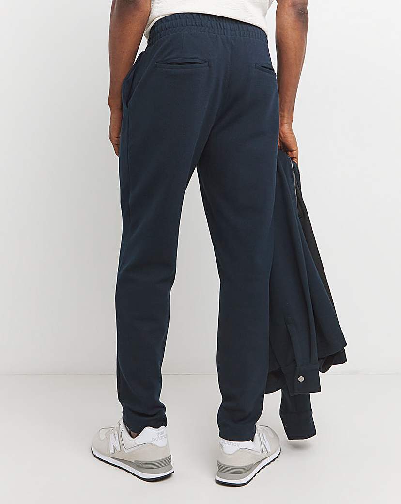 Twill Tapered Fit Jogger