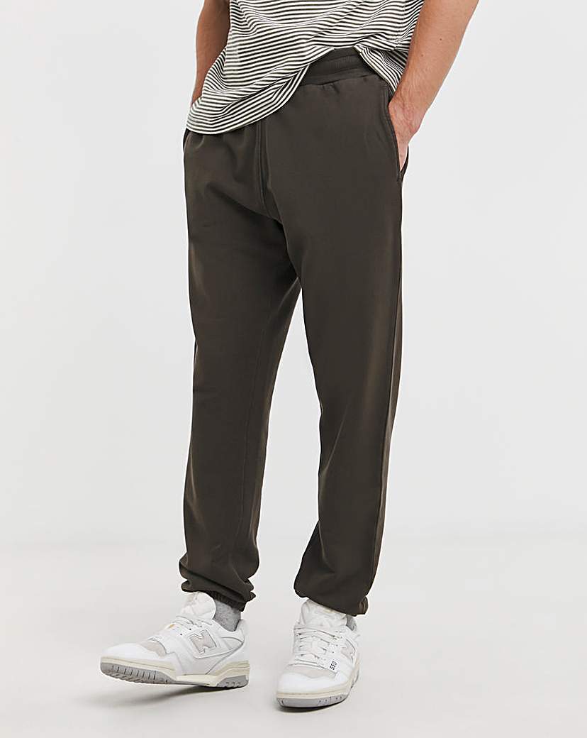 Garment Dyed Relaxed Fit Jogger