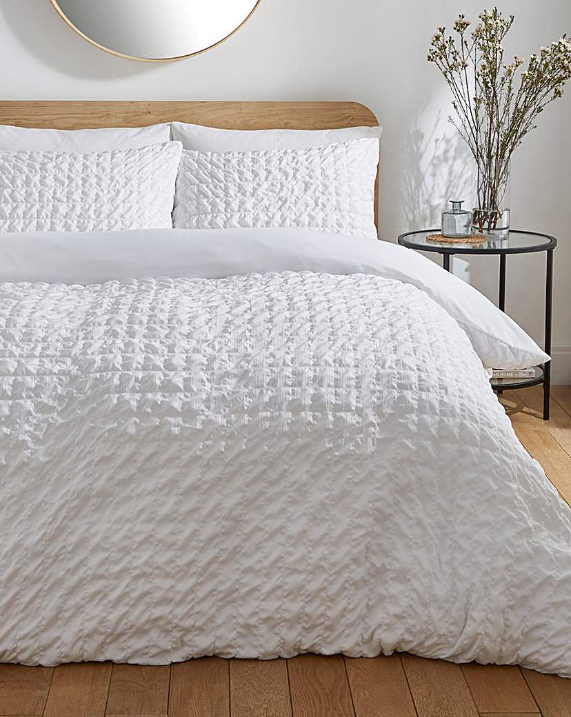 New In - Square Seersucker Duvet Set