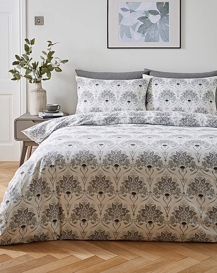 Damask Pattern Duvet Set