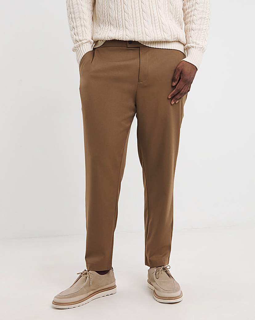 New In - Tailored Standalone Pleat Taper Trouser