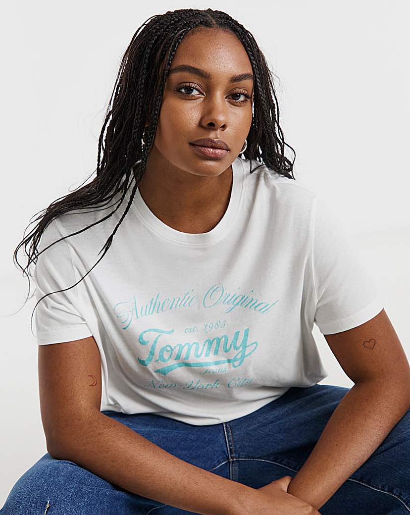 New In - Tommy Jeans Essential Crew T-Shirt