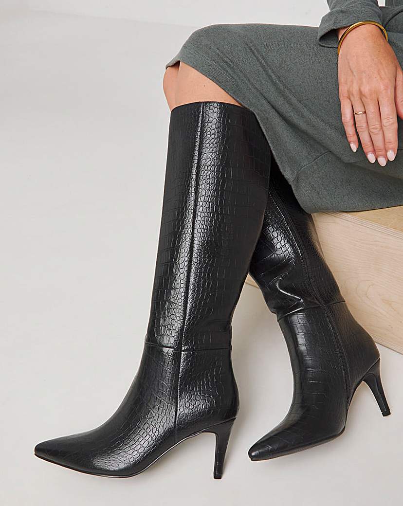 Knee High Pointed Toe Boot Wide Fit