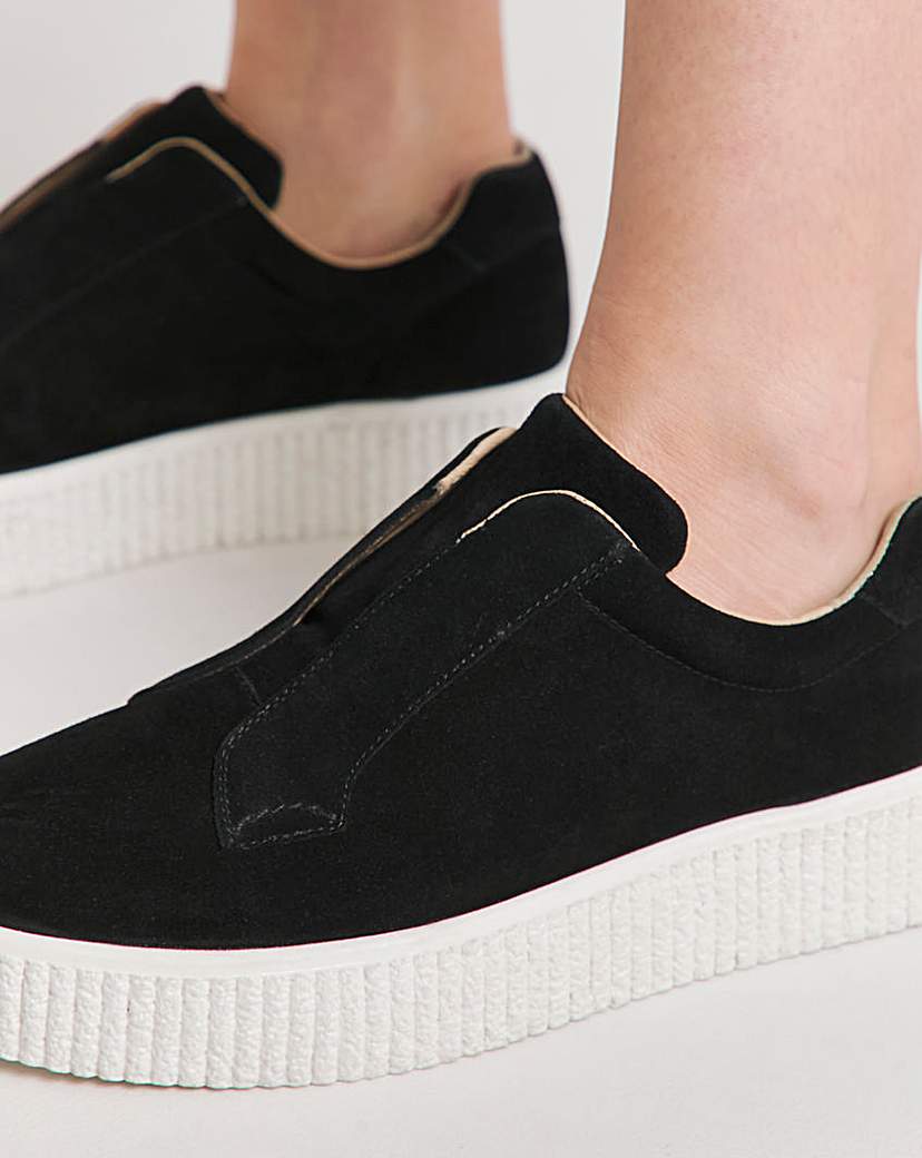 Leather Slip on Trainer Ex Wide Fit
