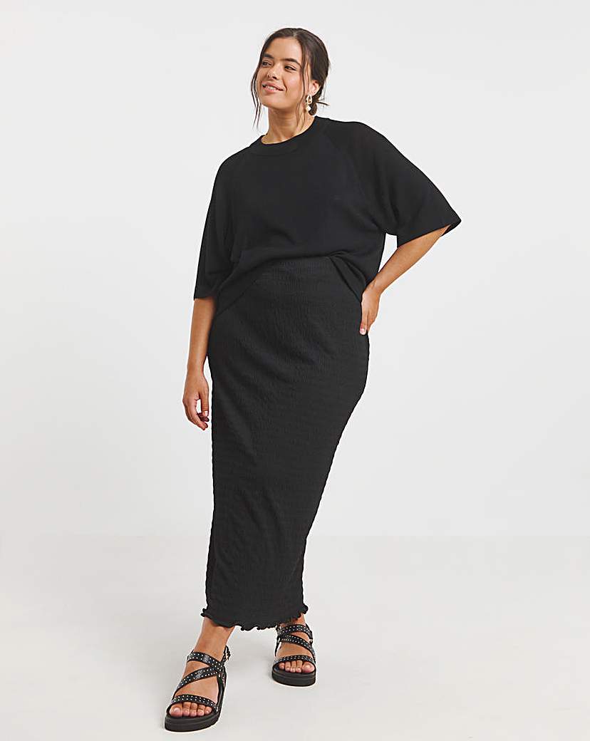 Black Short Sleeve Boxy Knitted Jumper