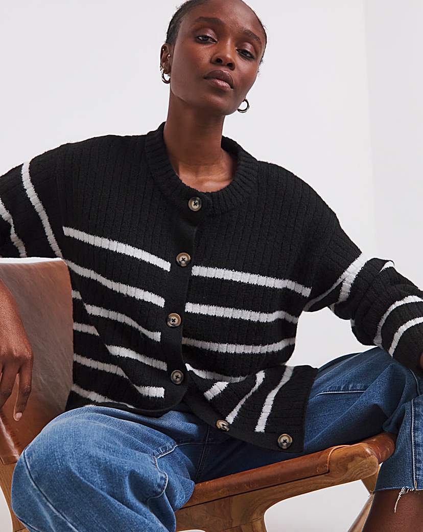 New In - Crew Neck Ribbed Cardigan