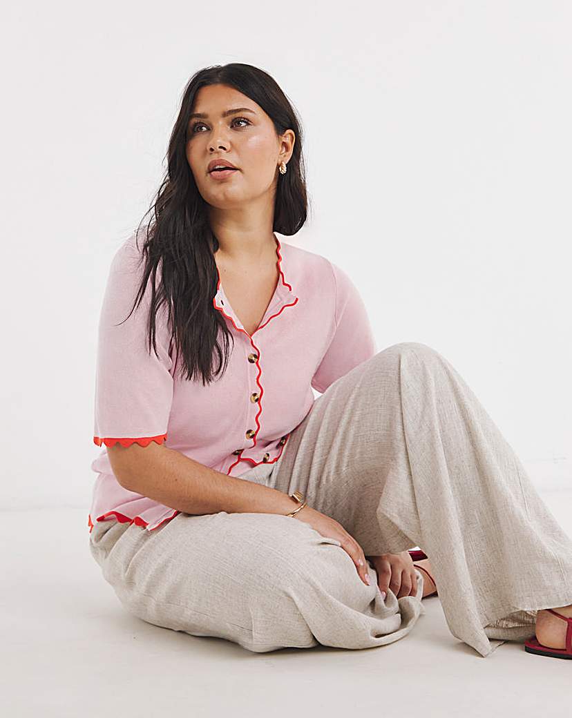 Scallop Detail Short Sleeve Cardigan