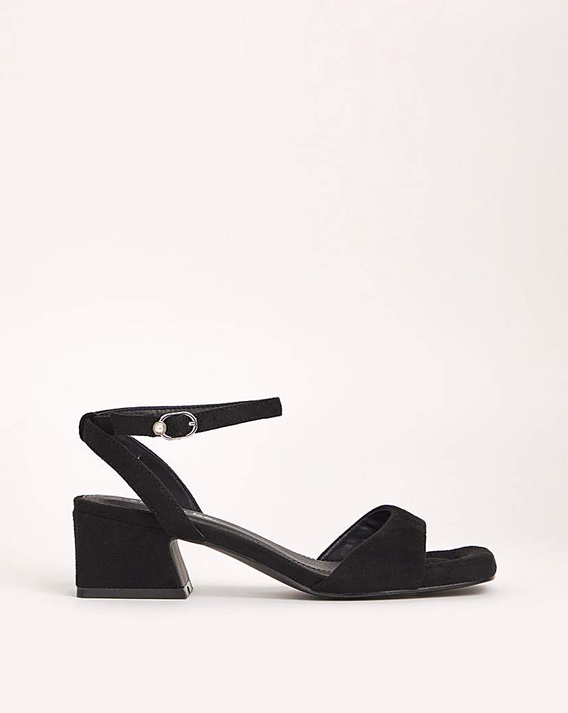 Barely There Low Block Heel Ex Wide