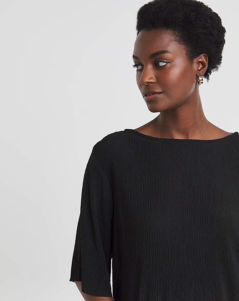 Bubble Hem Textured Top