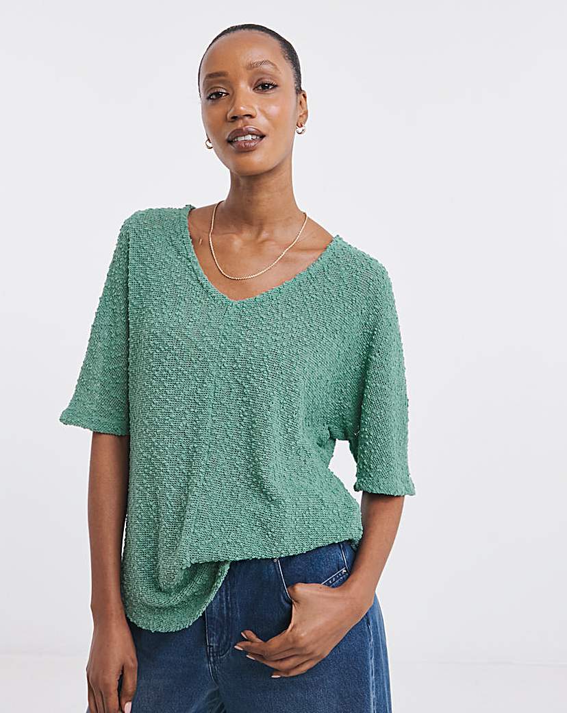 New In - Popcorn Yarn V-neck Short Sleeve Top