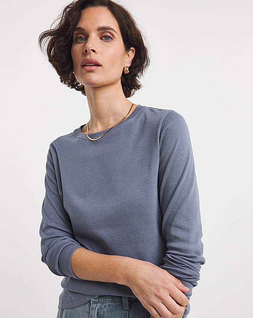 The Crew Long Sleeve T-Shirt