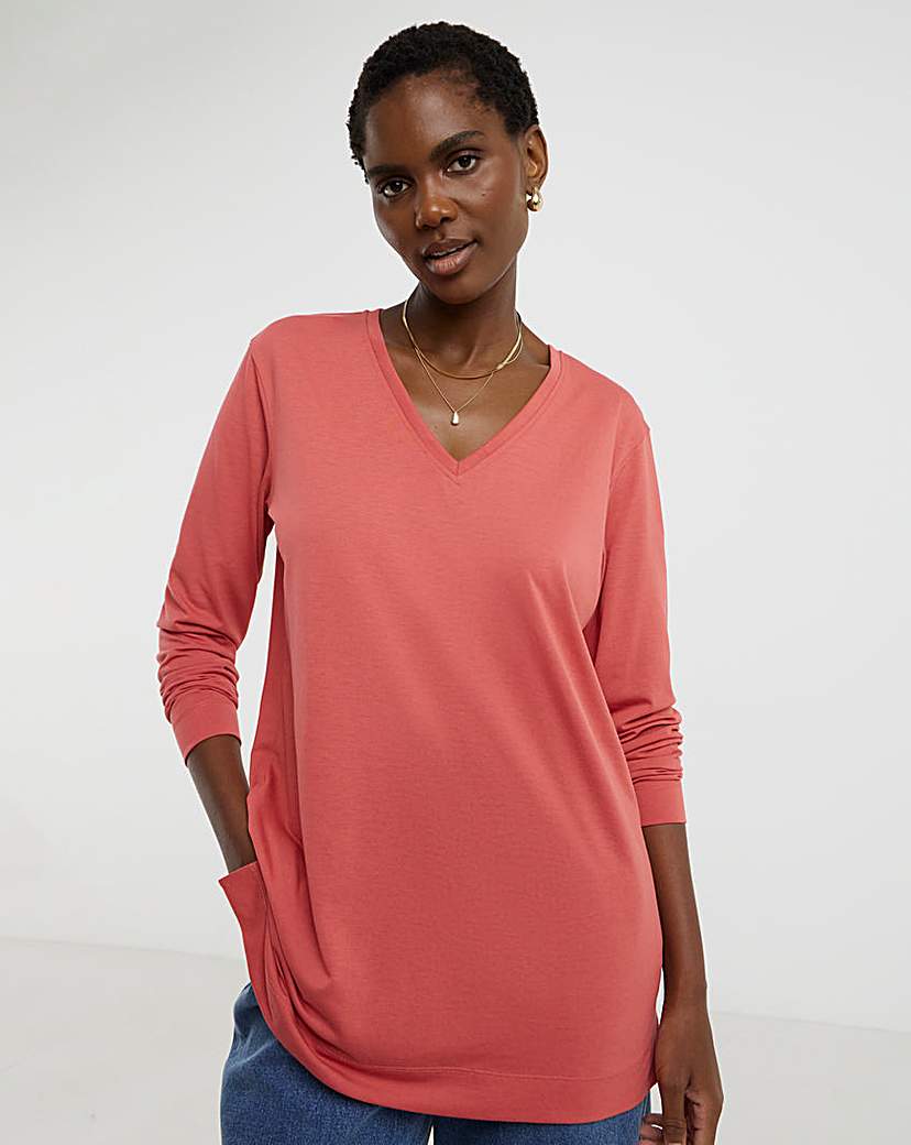 New In - V Neck Split Hem Slouch T-Shirt