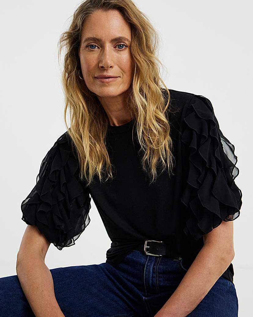 New In - Ruffle Sleeve Puff Top
