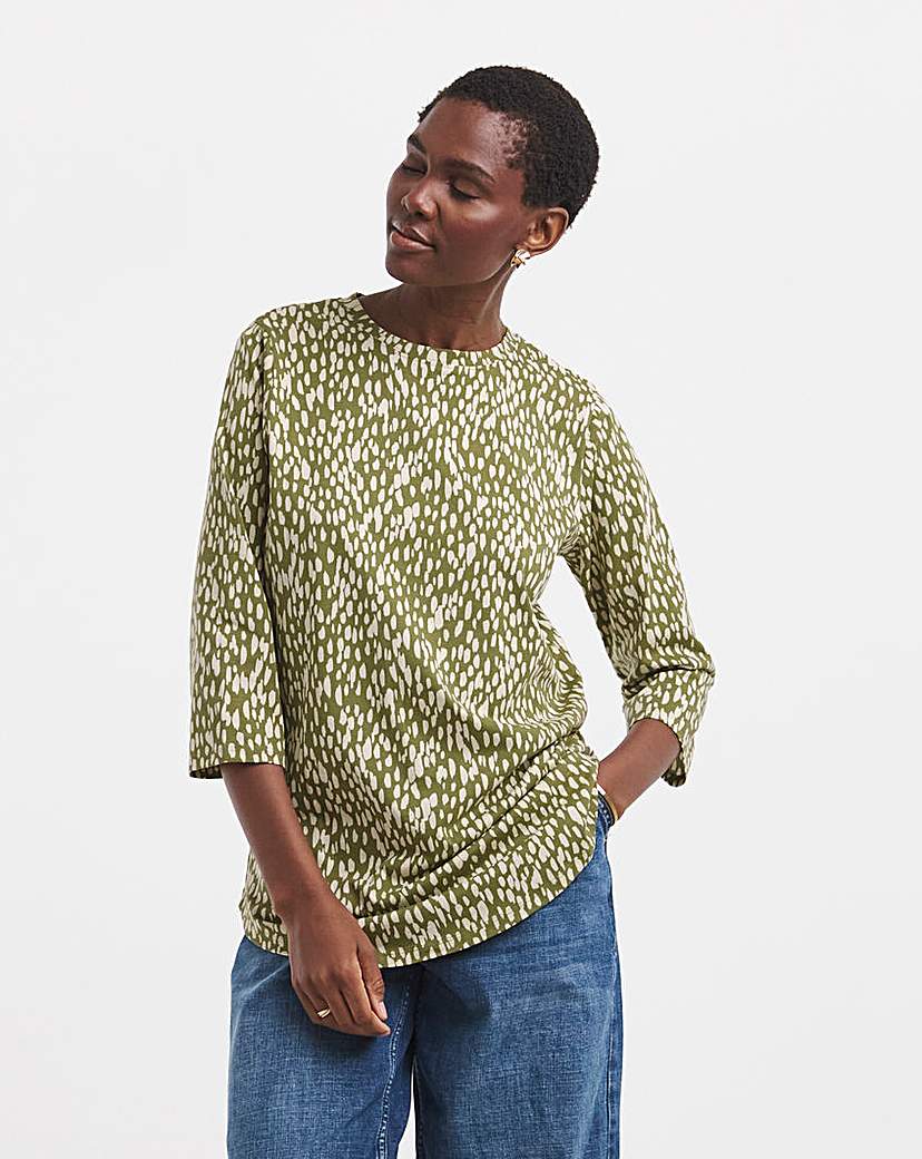 New In - Longline Curved Hem 3/4 Sleeve Top