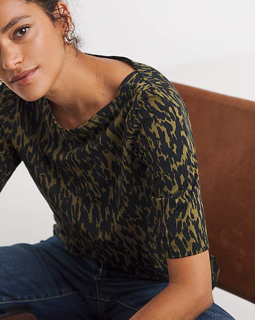 New In - Slash Neck 3/4 Length Sleeve Top