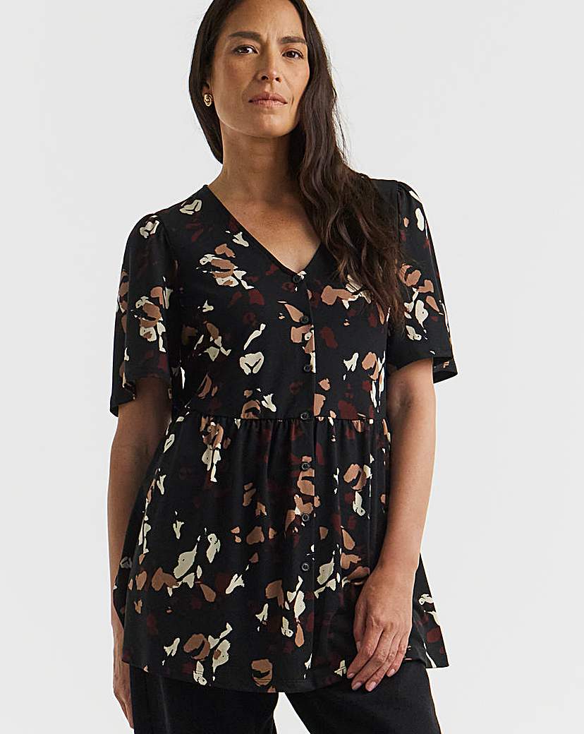 New In - Angel Sleeve Button Front Longline Top