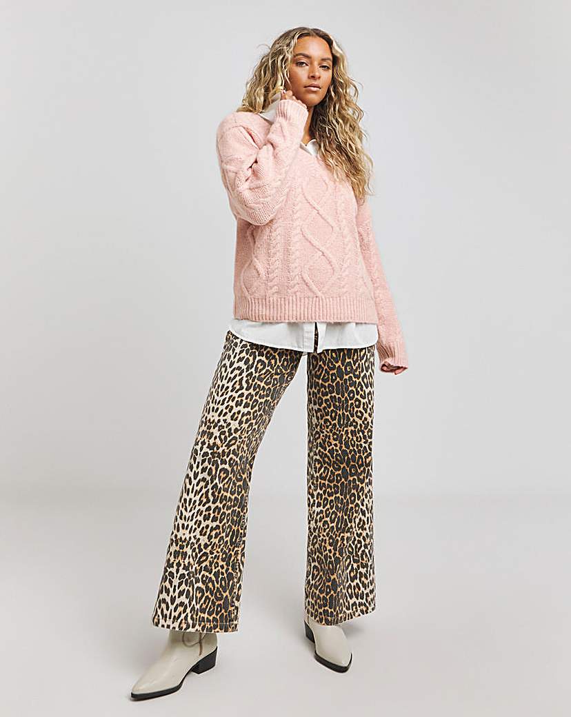 V Neck Cable Knit Jumper